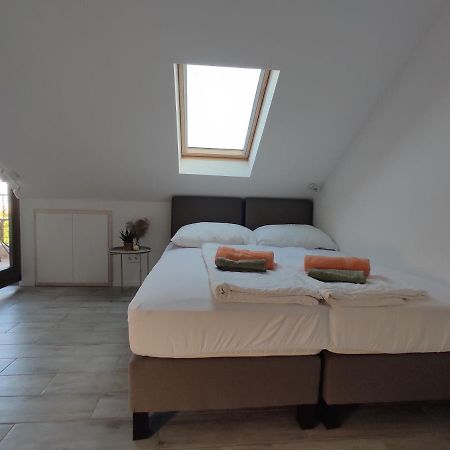 Fuevesi Vendeghaz Hotel Balatonfüred Buitenkant foto