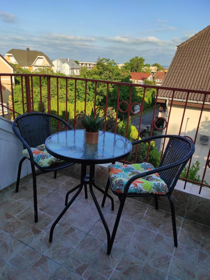 Fuevesi Vendeghaz Hotel Balatonfüred Buitenkant foto