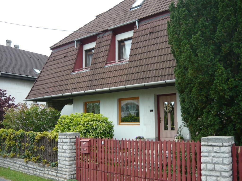 Fuevesi Vendeghaz Hotel Balatonfüred Buitenkant foto